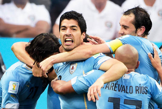 Bläddra bland fler bilder av Fotbolls-VM 2014, dag 8, England - Uruguay