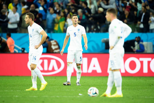 Englands Jordan Henderson, Gary Cahill och Ross Barkley
