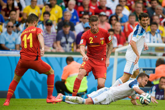 Belgiens Kevin Mirallas och Toby Alderweireld