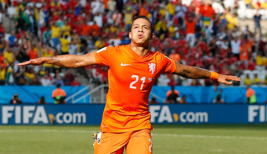 Bläddra bland fler bilder av Fotbolls-VM 2014, dag 12, Holland - Chile