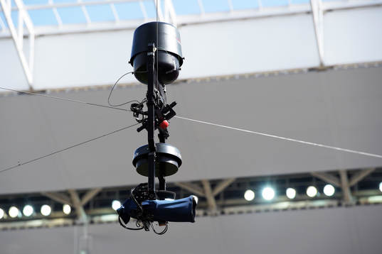 Spider Cam innan fotbollsmatchen mellan Holland och Chile