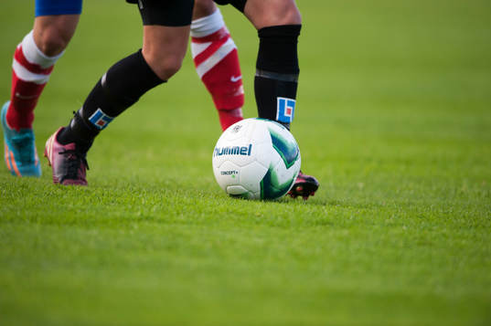 Bollkontroll i matchen i damallsvenskan mellan Kristianstad