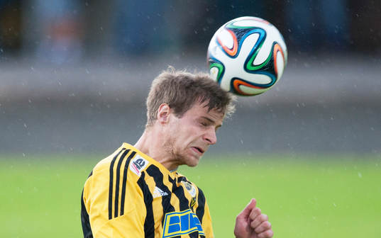 IFK Hässleholms Jesper Eliasson i matchen i division 3