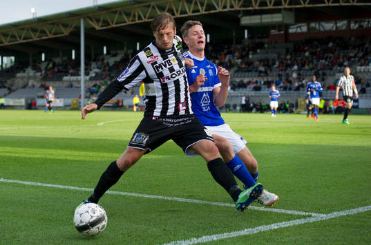 Landskronas Philip Andersson och GIF Sundsvalls Johan Eklund