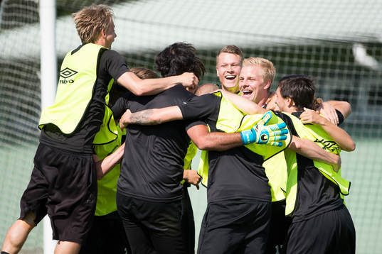 Elfsborgs yngre spelare jublar