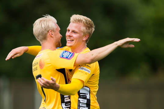 Elfsborgs Per Frick (h) jublar