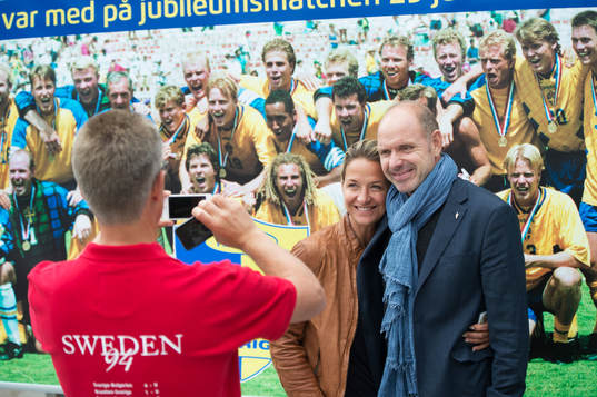 Många ville bli fotograferade med Thomas Ravelli