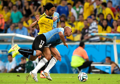 Colombias Abel Aguilar och Uruguays Egidio Arevalo