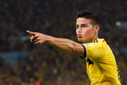 Bläddra bland fler bilder av Fotbolls-VM 2014, dag 17, åttondelsfinal, Colombia - Uruguay