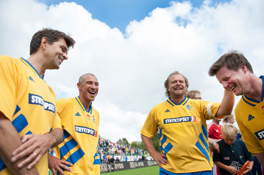 Niklas Strömstedt, Henrik Larsson, Jonas Thern och Stefan