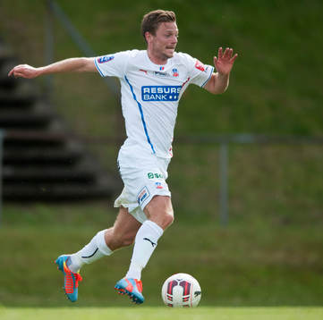 Helsingborgs Arnor Smarason i träningsmatchen i fotboll