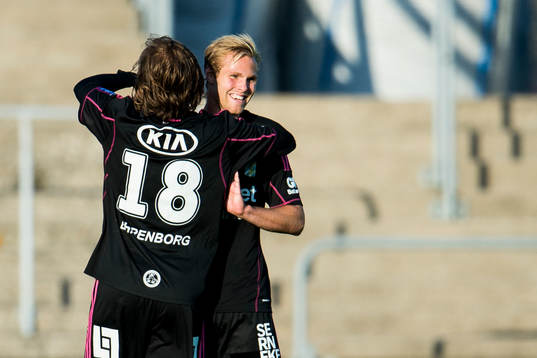 IFK Göteborgs Gustav Engvall jublar