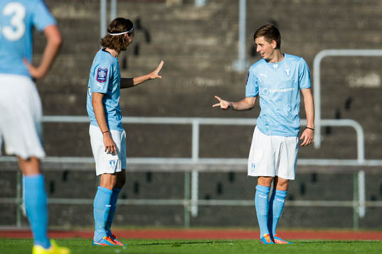 Malmö FFs Pawel Cibicki (tv) och Petar Petrovic (th)