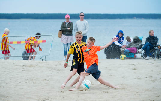 IFK Hässleholms Isak Holmberg pojkar födda 2002 i en match