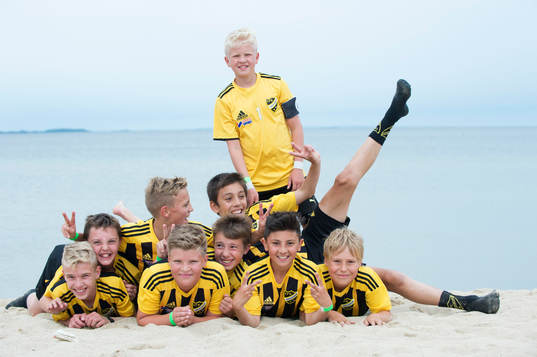 IFK Hässleholms pojkar födda 2002 i en match
