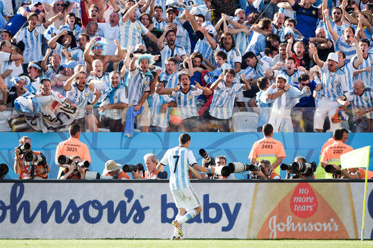 Argentinas Angel Di Maria jublar