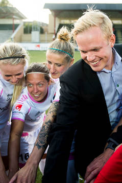 Rosengårds tränare Jonas Eidevall (th)