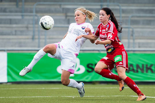 Rosengårds Katrin Schmidt och Piteås Elin Johansson