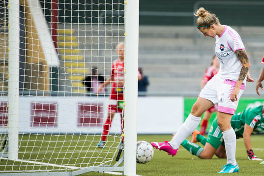 Rosengårds Anja Mittag gör 5-1