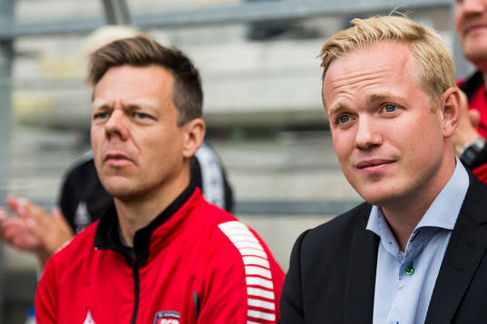 Rosengårds tränare Jonas Eidevall (th) och assisterande
