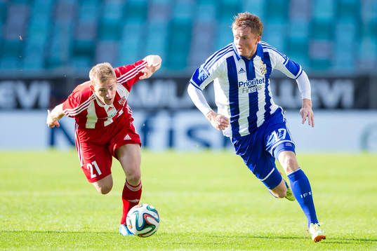IFK Göteborgs Sam Larsson steget före CS Fola Eschs