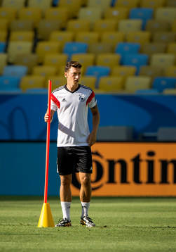 Tysklands Mesut Özil