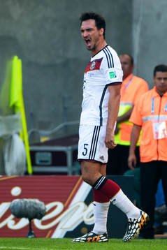 Tysklands Mats Hummels  jublar