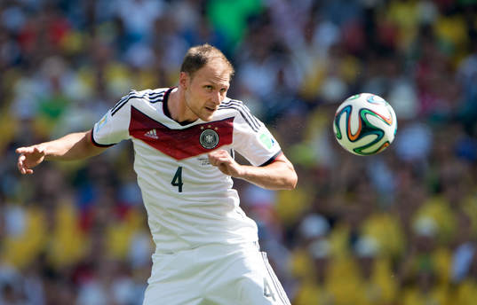 Tysklands Benedikt Hoewedes