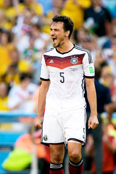 Tysklands Mats Hummels jublar