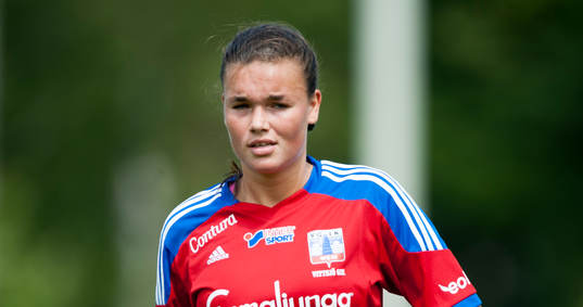 Vittsjös Anna Welin i matchen i damallsvenskan mellan