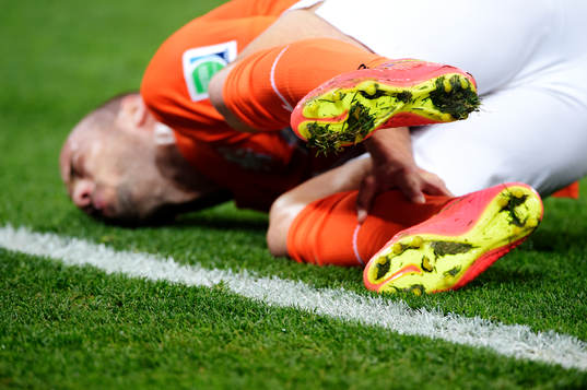 Hollands Wesley Sneijder har ont