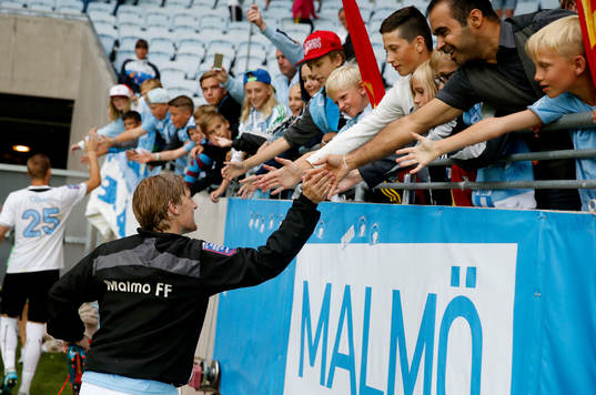 Emil Forsberg från Malmö jublar