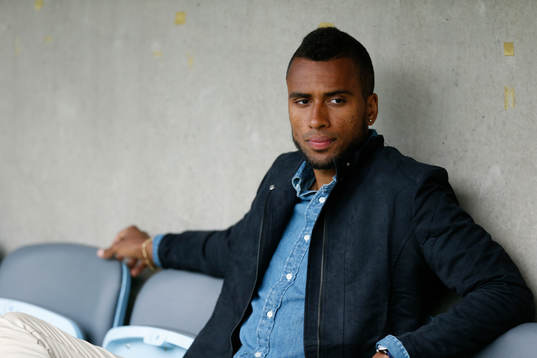 Isaac Kiese Thelin från Malmö presenterades som senaste