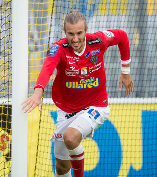 Falkenbergs Tobias Karlsson har kvitterat till 1-1 på