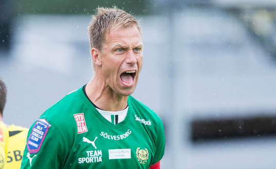 Mjällbys Mattias Asper upprörd i
