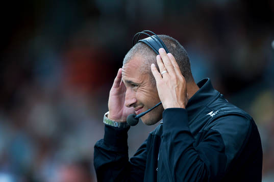 Falkenbergs tränare Henrik Larsson  i
