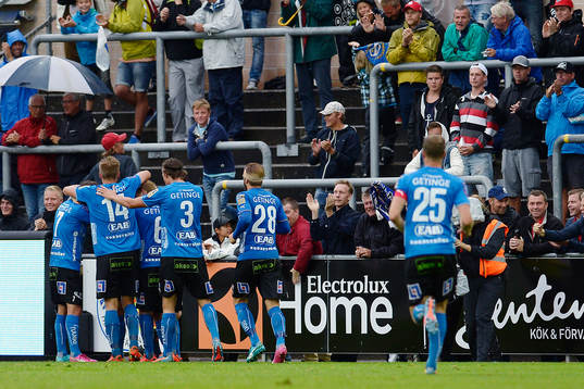 Halmstads spelare jublar