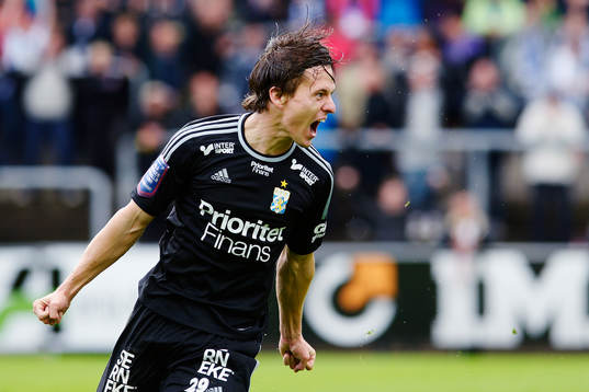 Bläddra bland fler bilder av Fotboll, Allsvenskan, Halmstad - IFK Göteborg