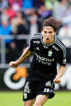IFK Göteborgs Lasse Vibe jublar