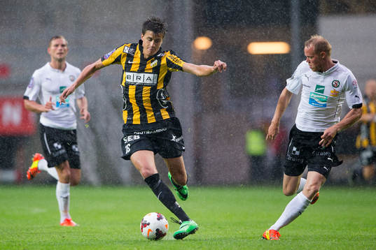 Häckens Alexander Jeremejeff på språng