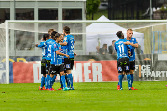 Halmstads ökar på till 2-0 genom Gudjón Baldvinsson