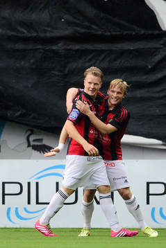 Brommapojkarnas Jacob Une Larsson och Nicklas Bärkroth