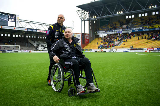 Elfsborgs tränare Jan Mian kör ut Elfsborgs manager Klas
