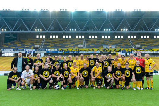 Lagbild innan matchen mellan Elfsborgs Legendarer och