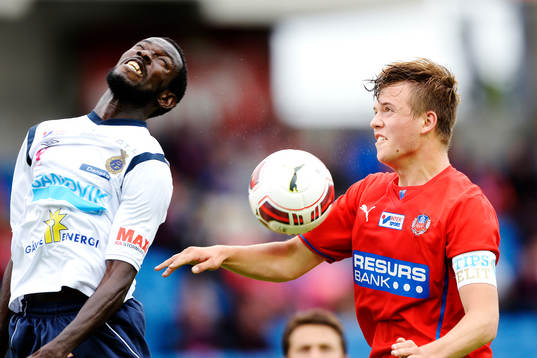 Gefles Dioh Williams och Helsingborgs Alexander Achinioti