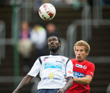 Gefles målskytt Dioh Williams och Helsingborgs Christoffer