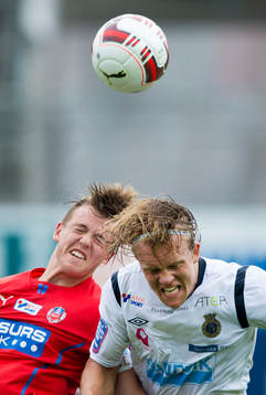 Helsingborgs Anton Kinnander och Gefles David Fällmani