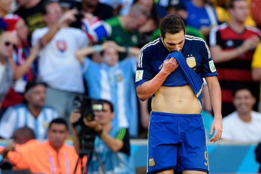 Argentinas Gonzalo Higuain deppar