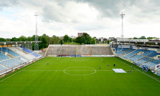 Nya Idrottsparken ligger redo före fotbollsmatchen i