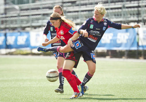 Match i Gothia Cup mellan Bayer Leverkusen och Linköping